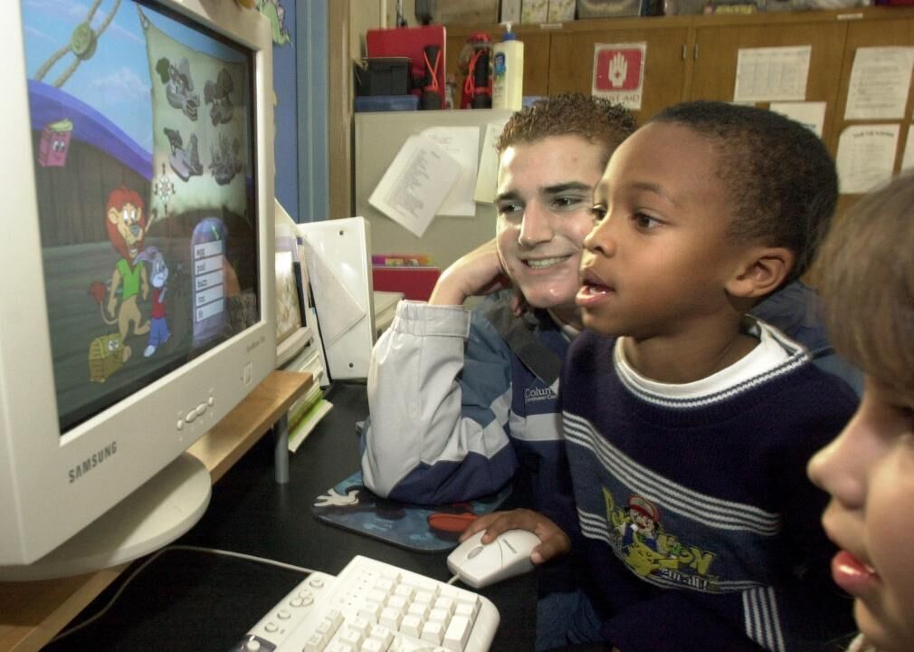 CD-ROMs for summer learning on PCs
